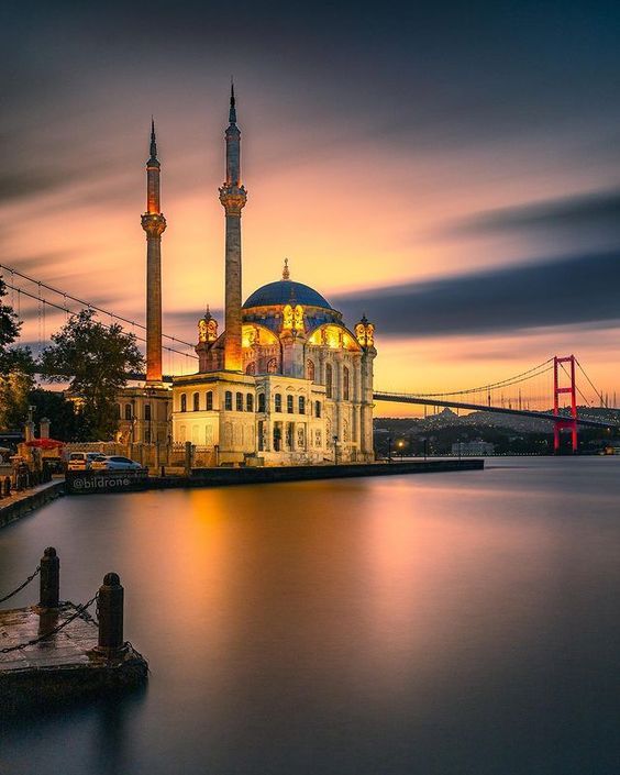 An Unforgettable Cruise Experience on the Bosphorus Strait of Istanbul: The Bosphorus Cruise Route from Dolmabahce to the Maiden's Tower